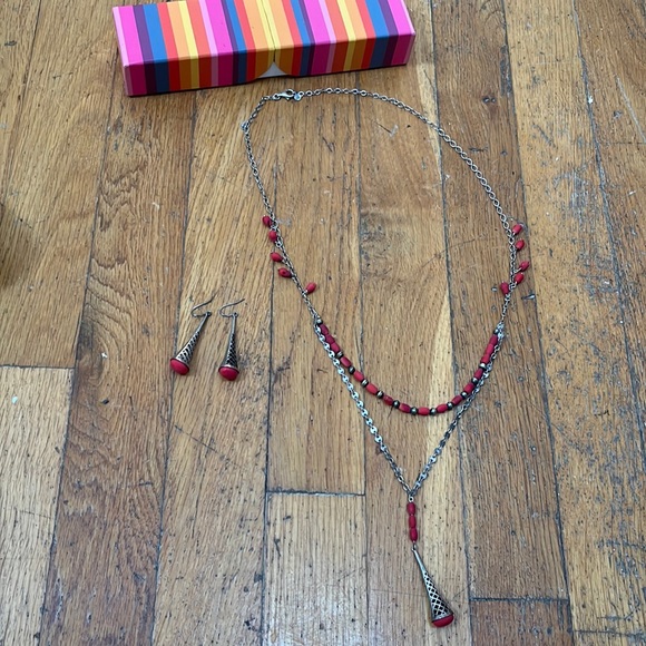 EVINE LIVE 925 silver/red stone necklace and dangle  earrings set w/box - Picture 2 of 9